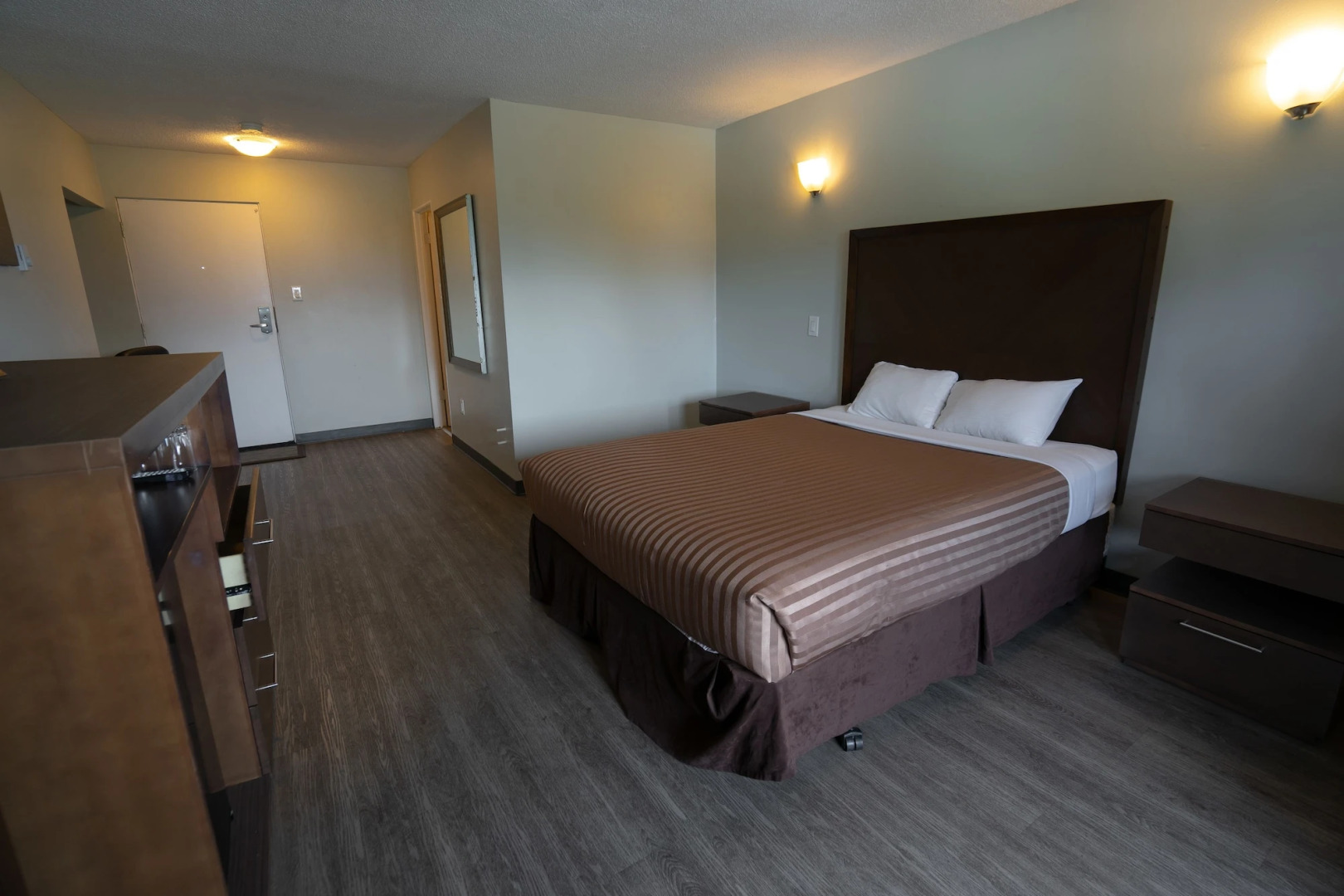 Coast Metro Vancouver Hotel