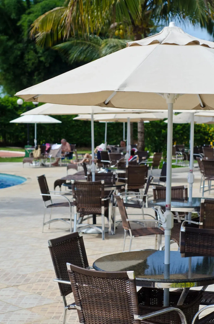 Colonial Plaza Hotel