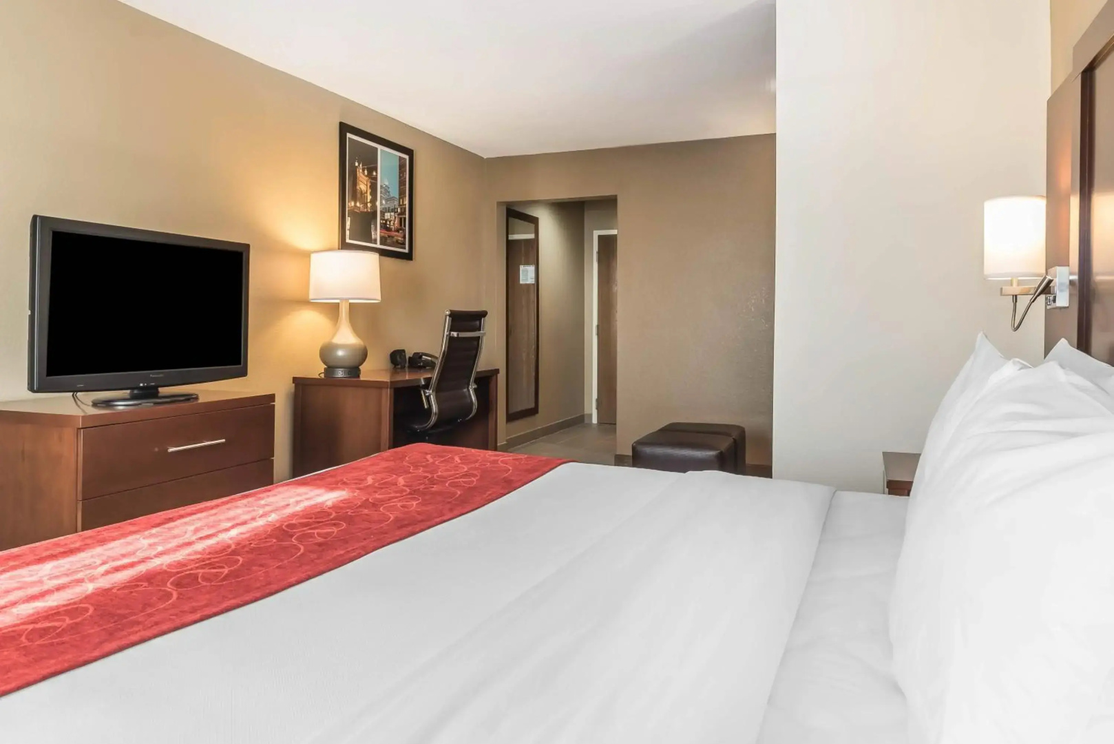 Comfort Suites Mason near Kings Island