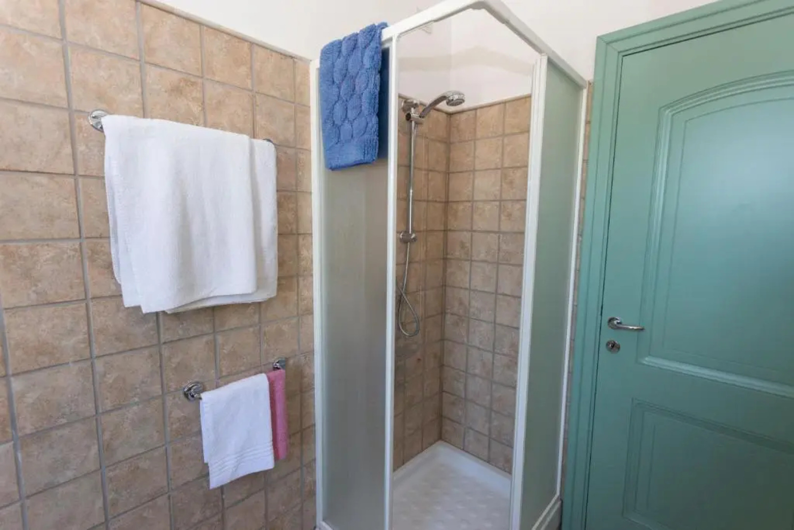 Appartamento con terrazza sul mare