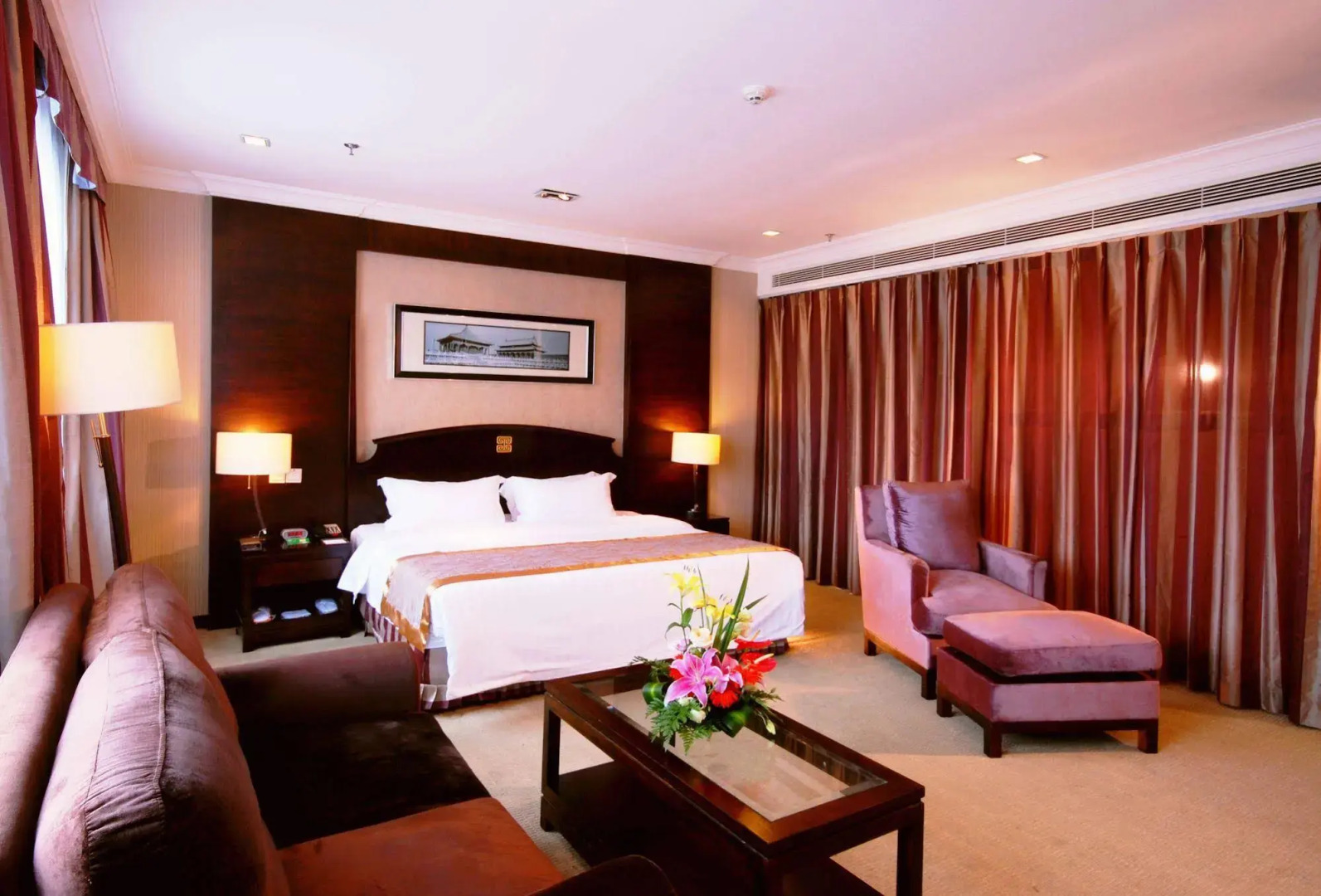 Отель Beijing Jinlong Hotspring