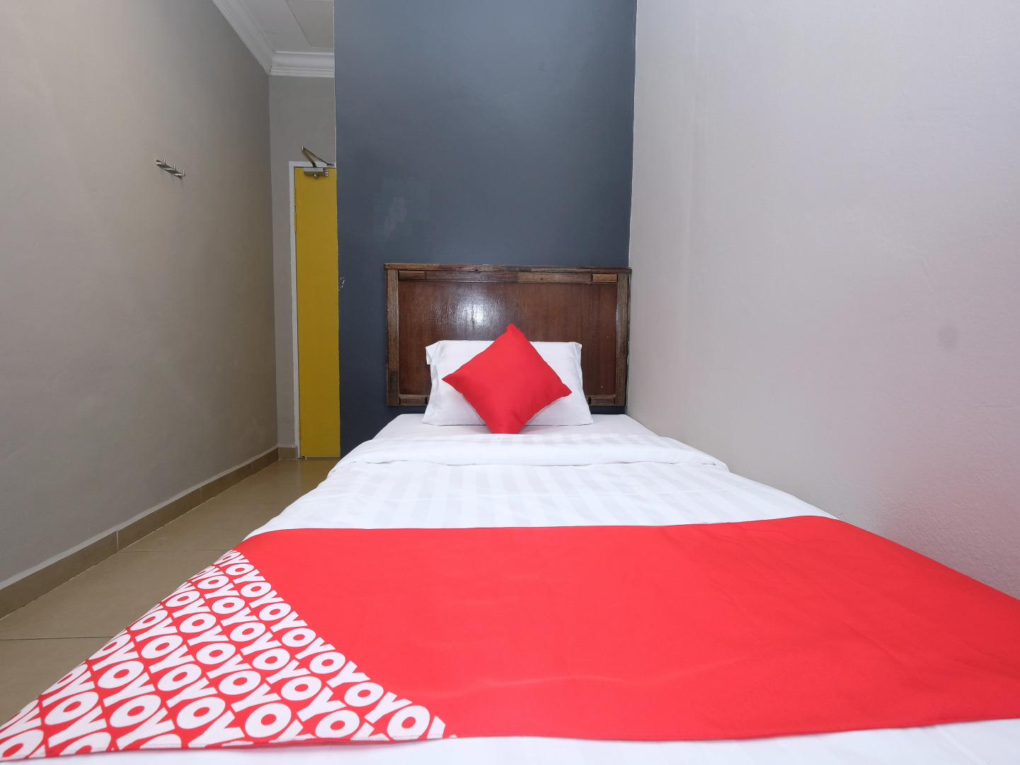 OYO 1190 Nice Stay Hotel