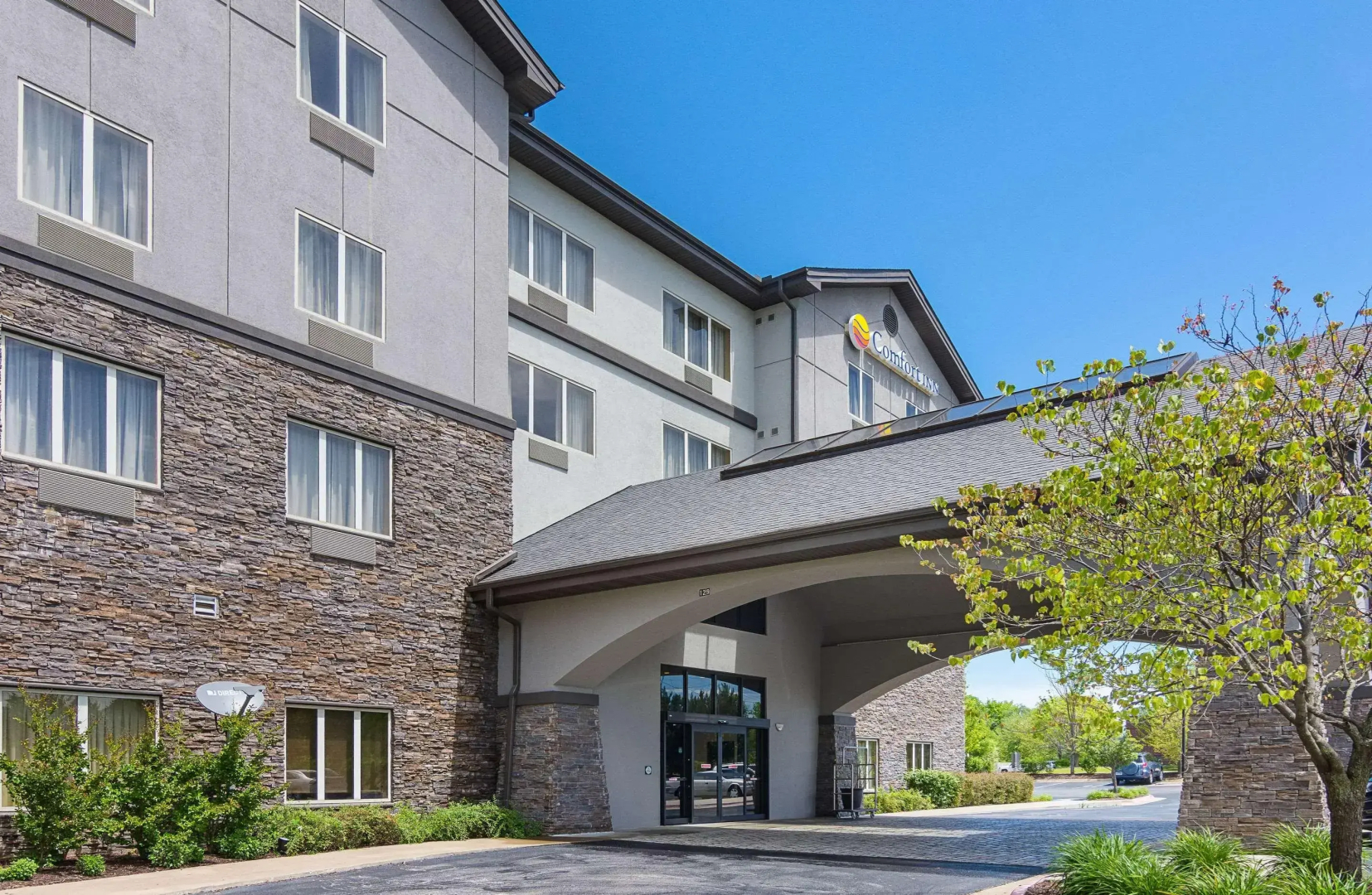 Simmons Suites