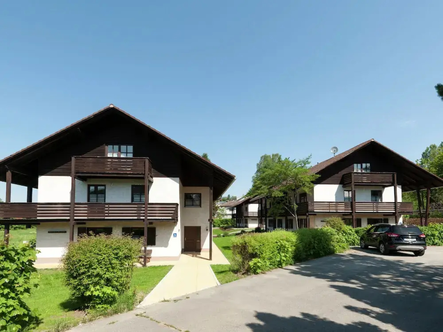 Ground Floor Apartment With Oven, at a Nature Reserve Area
