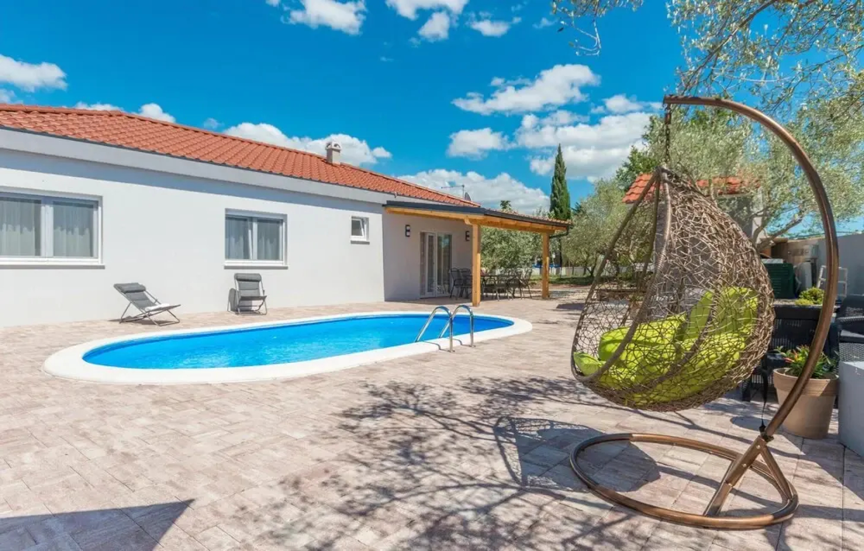 Stunning Home in Sikovo With 3 Bedrooms, Wifi and Outdoor Swimming Pool