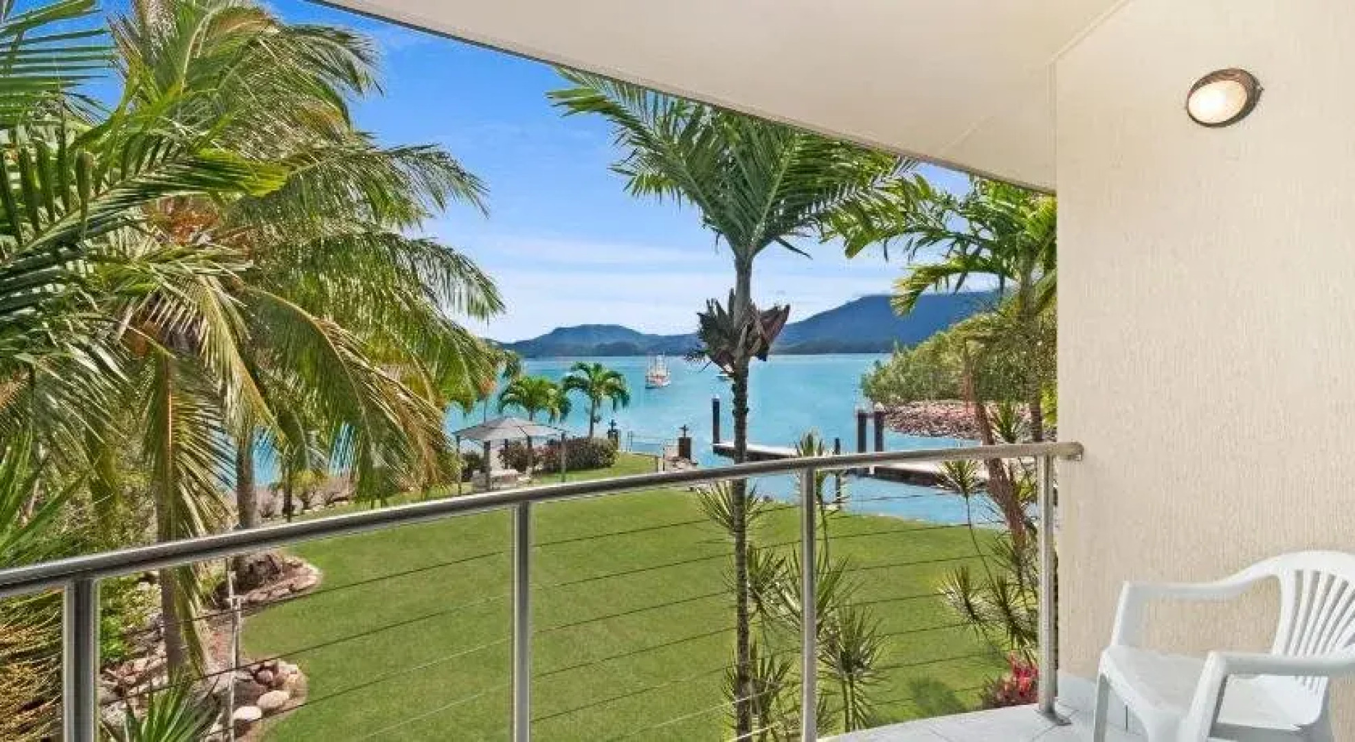 Hinchinbrook Marine Cove Resort