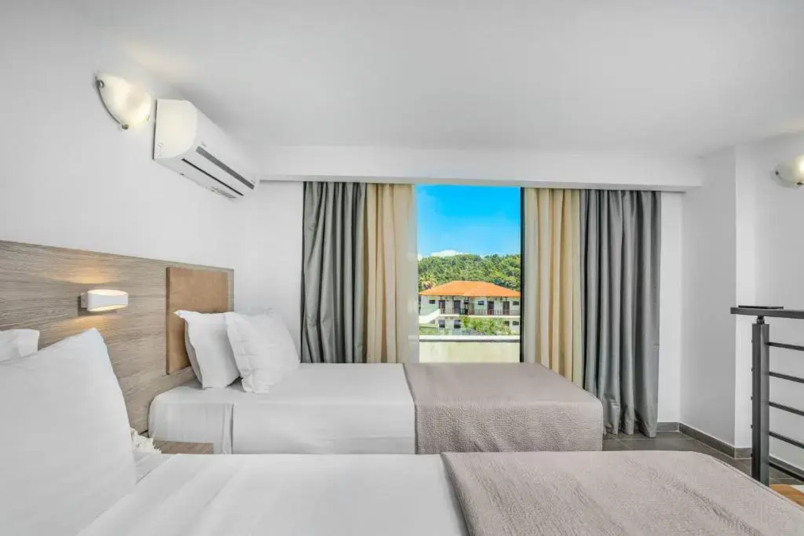 NewStory Luxury Suites