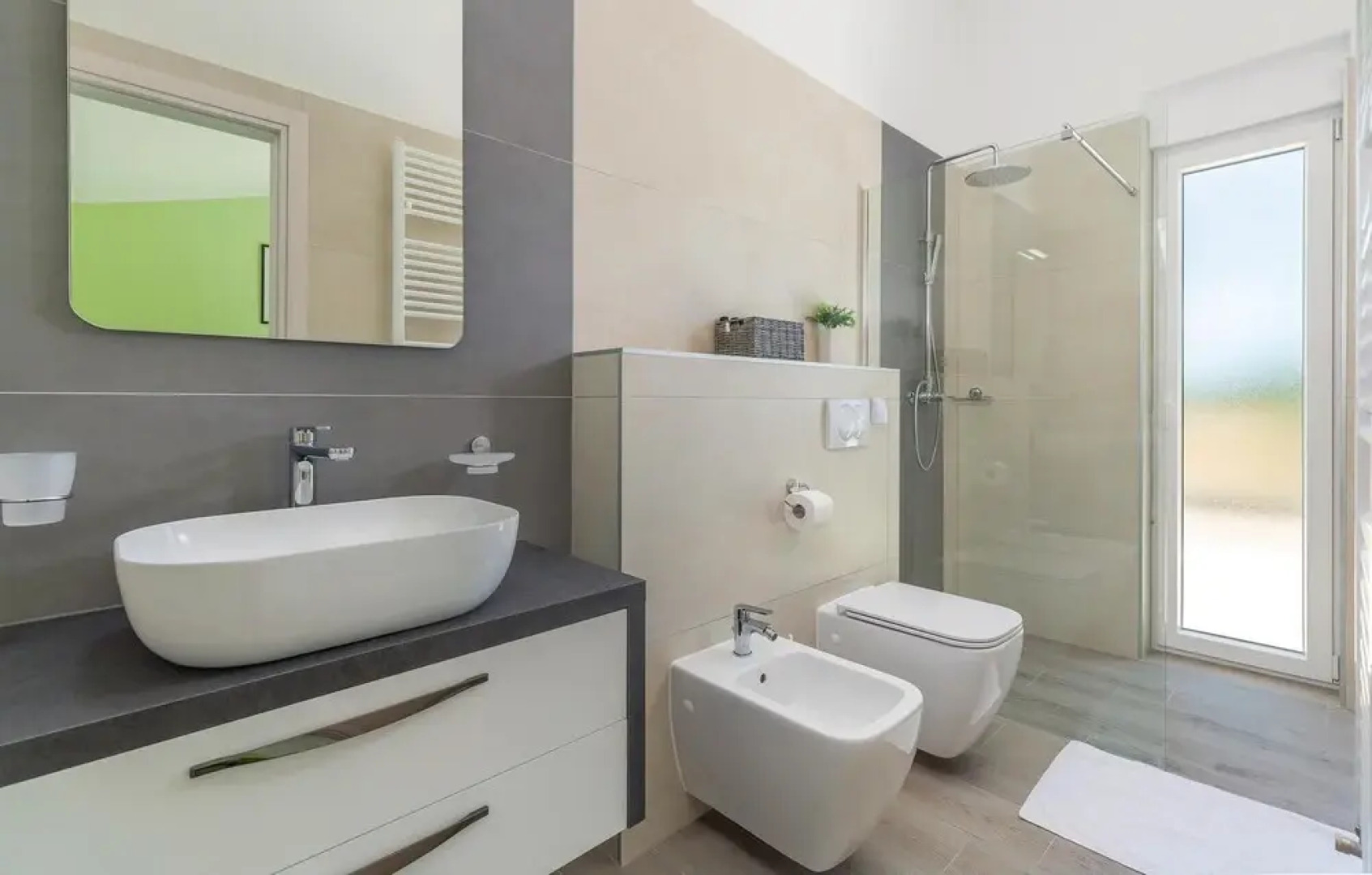 Stunning Home in Kujici With Sauna, Wifi and 5 Bedrooms