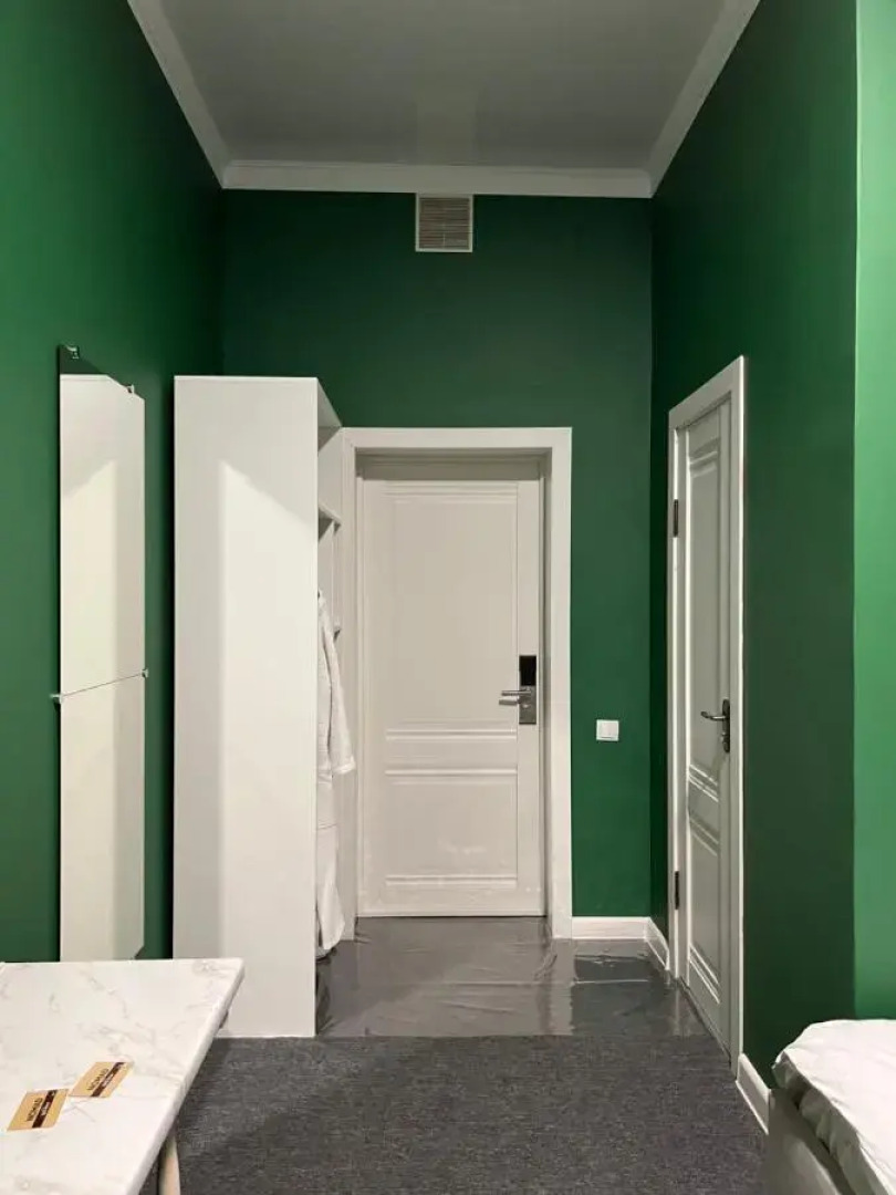 Hotel Nomad (Номад)