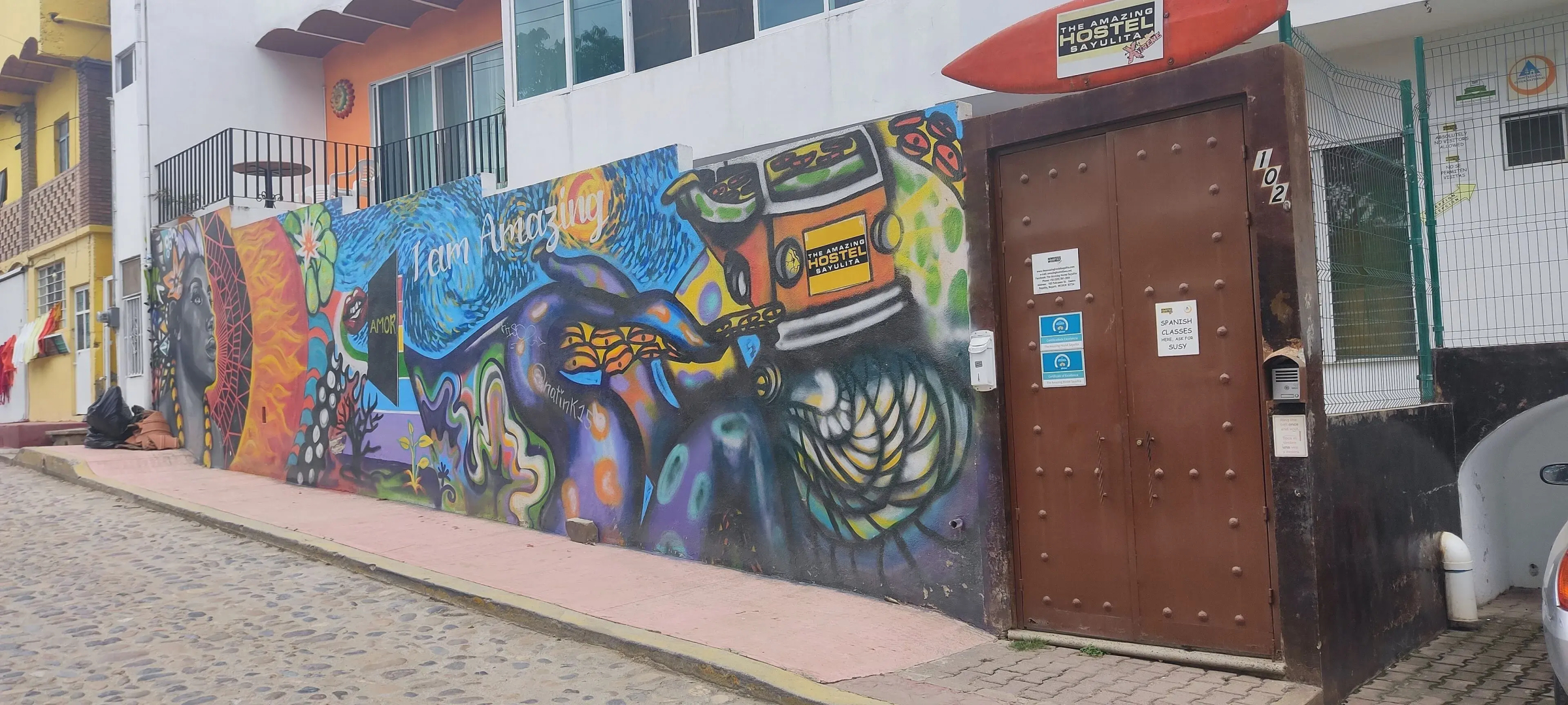 ITH Sayulita Amazing Surf Hostel