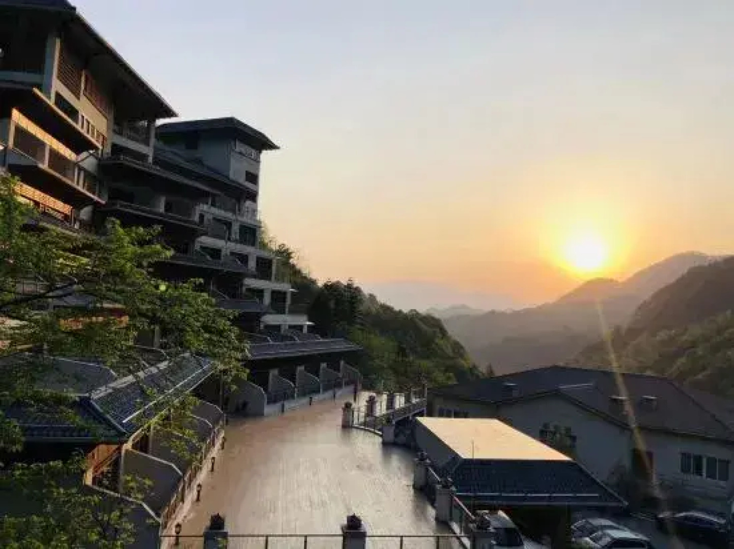 Tiantangzhai Holiday Hotel