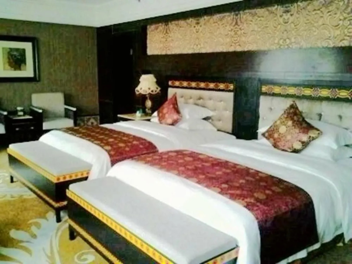 Xichang Cloizon Hotel