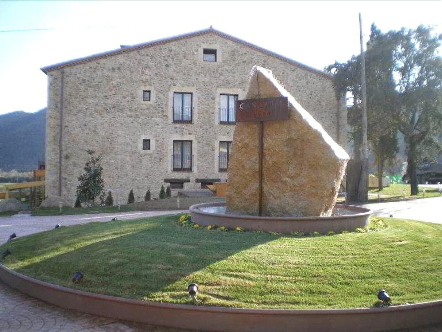 Can Guell Hotel Resort