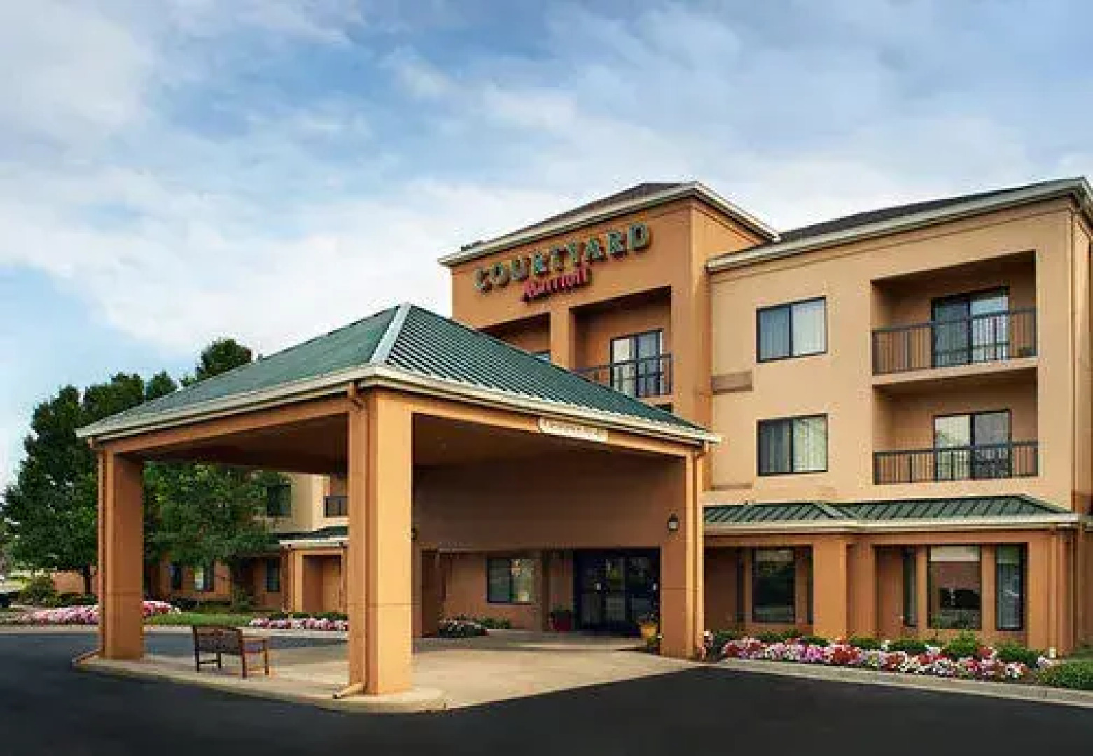 Courtyard Toledo Rossford/Perrysburg