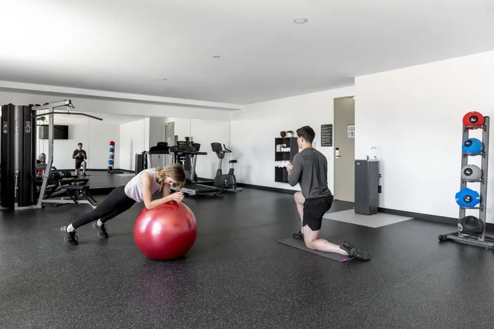 Quest Ballarat Station