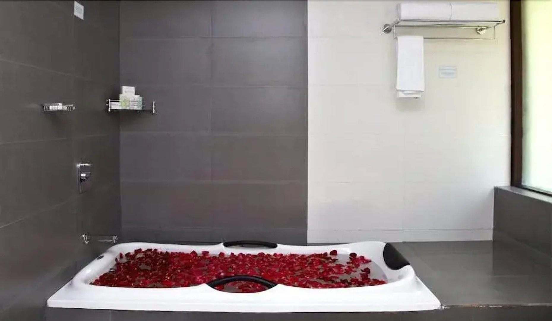 The Wave Resort and Spa