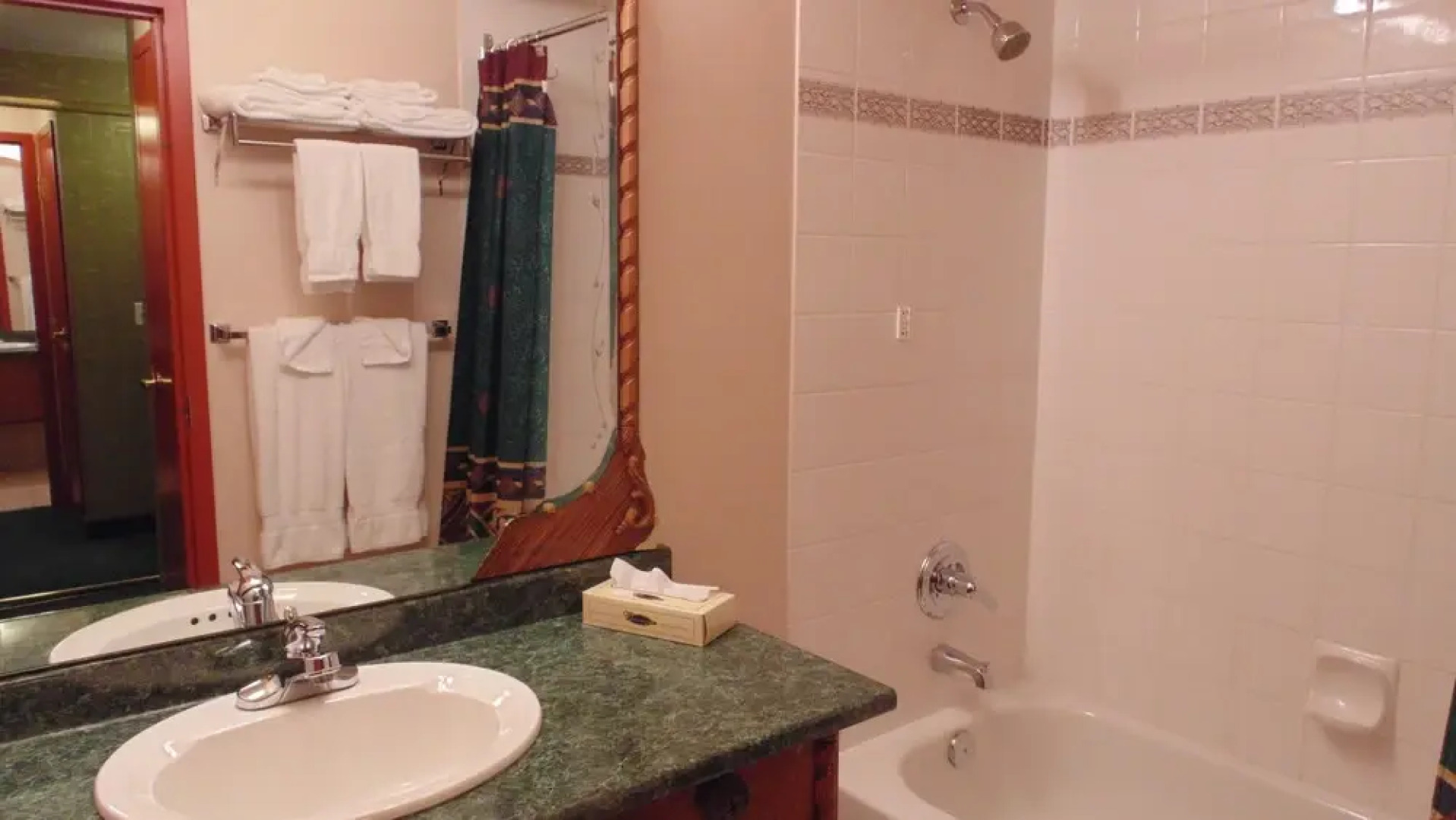 Heffley Boutique Inn