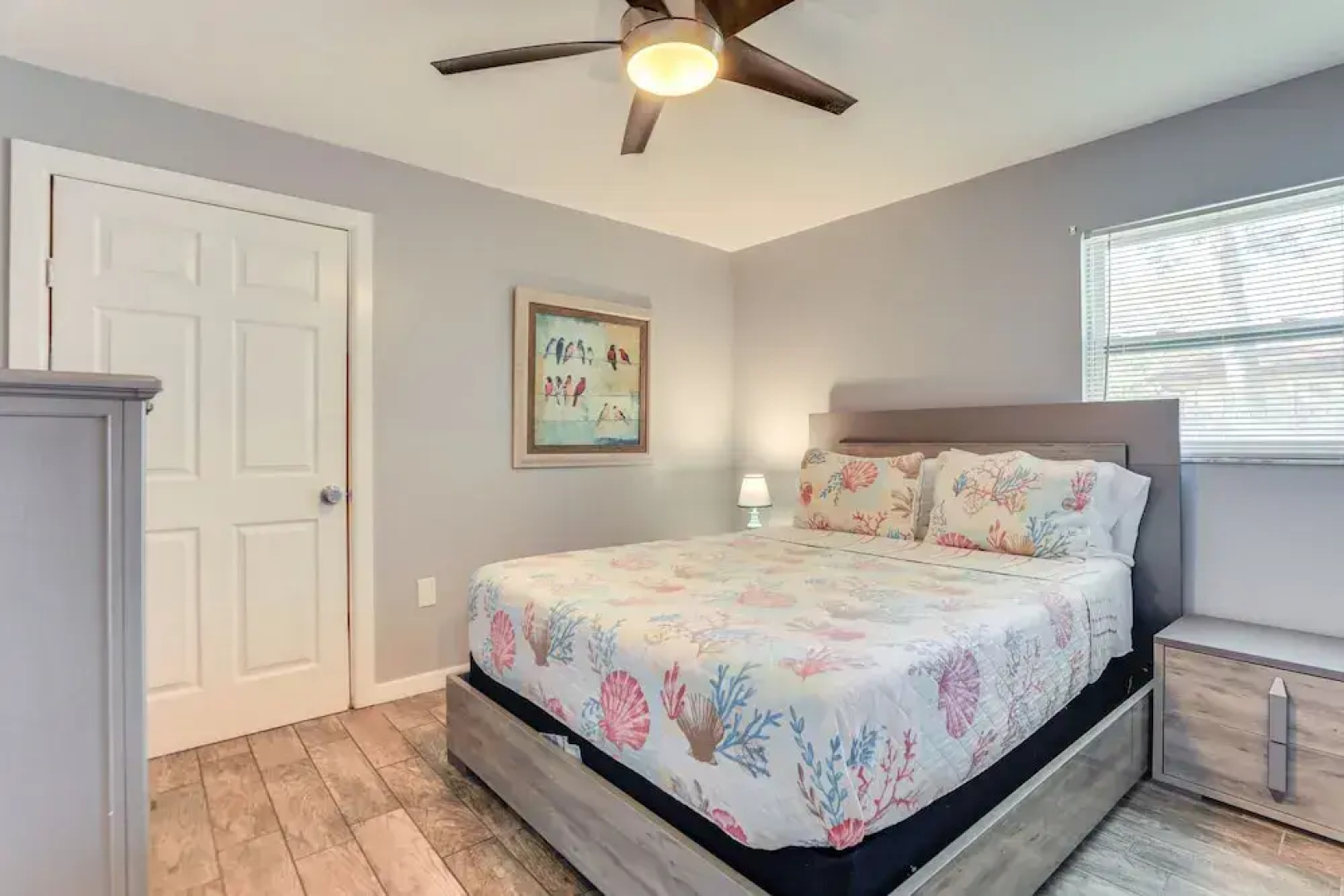 Sarasota Home w/ Heated Pool: 3 Mi to Airport!