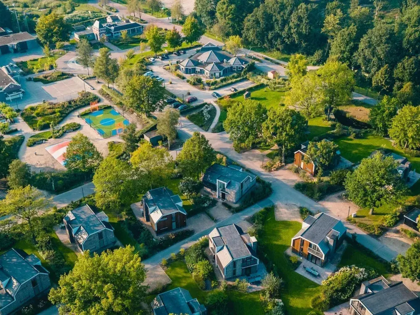 Chalet Near Zuiderzee With Garden