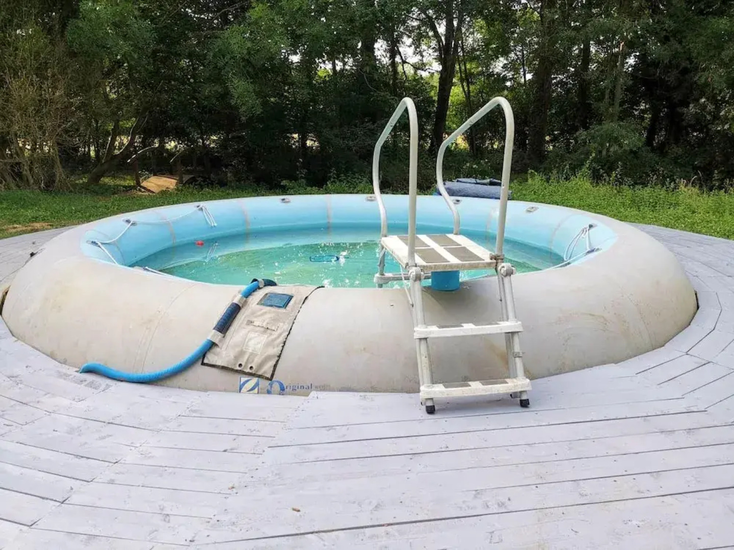 Mansion With 7 Bedrooms in Mosnay, With Enclosed Garden and Wifi