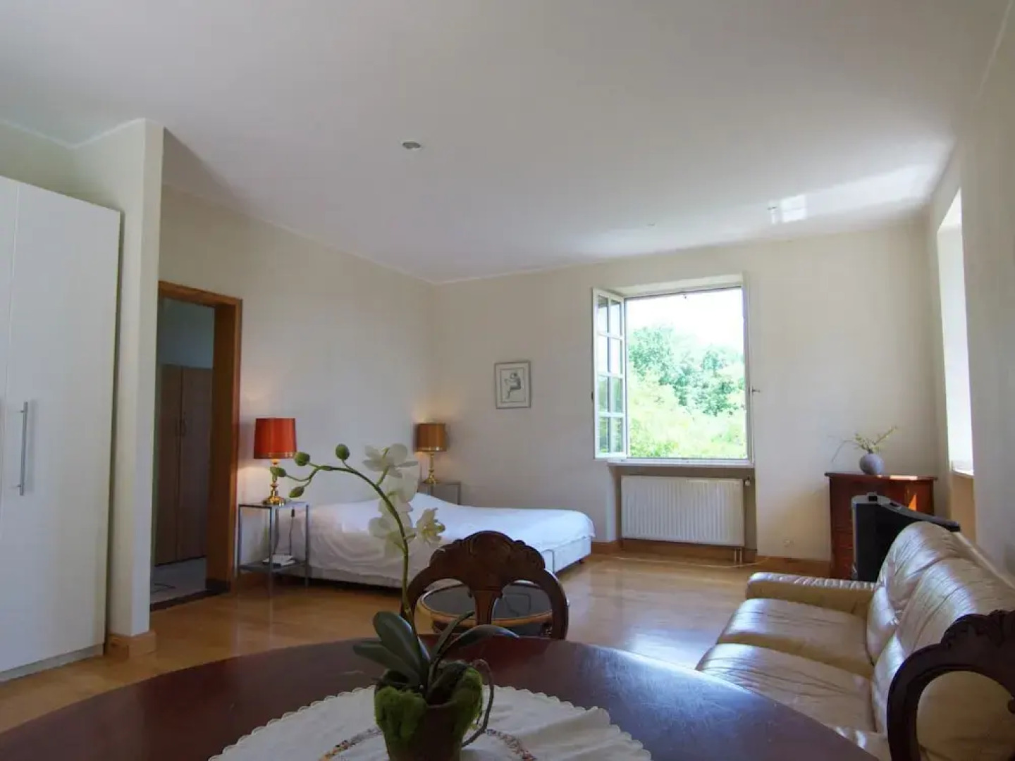 Large Country House With Private Pool and a Nice View Over a Green Landscape