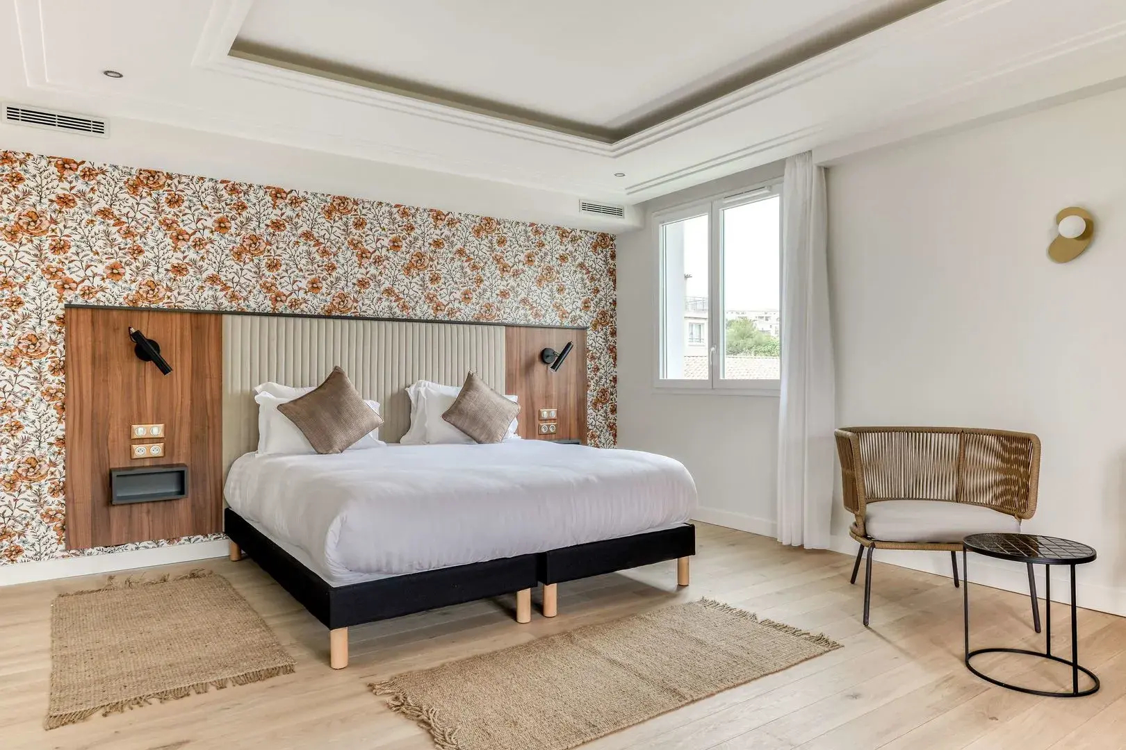 Zenitude Hotel la Valadière, an Ascend Collection Hotel