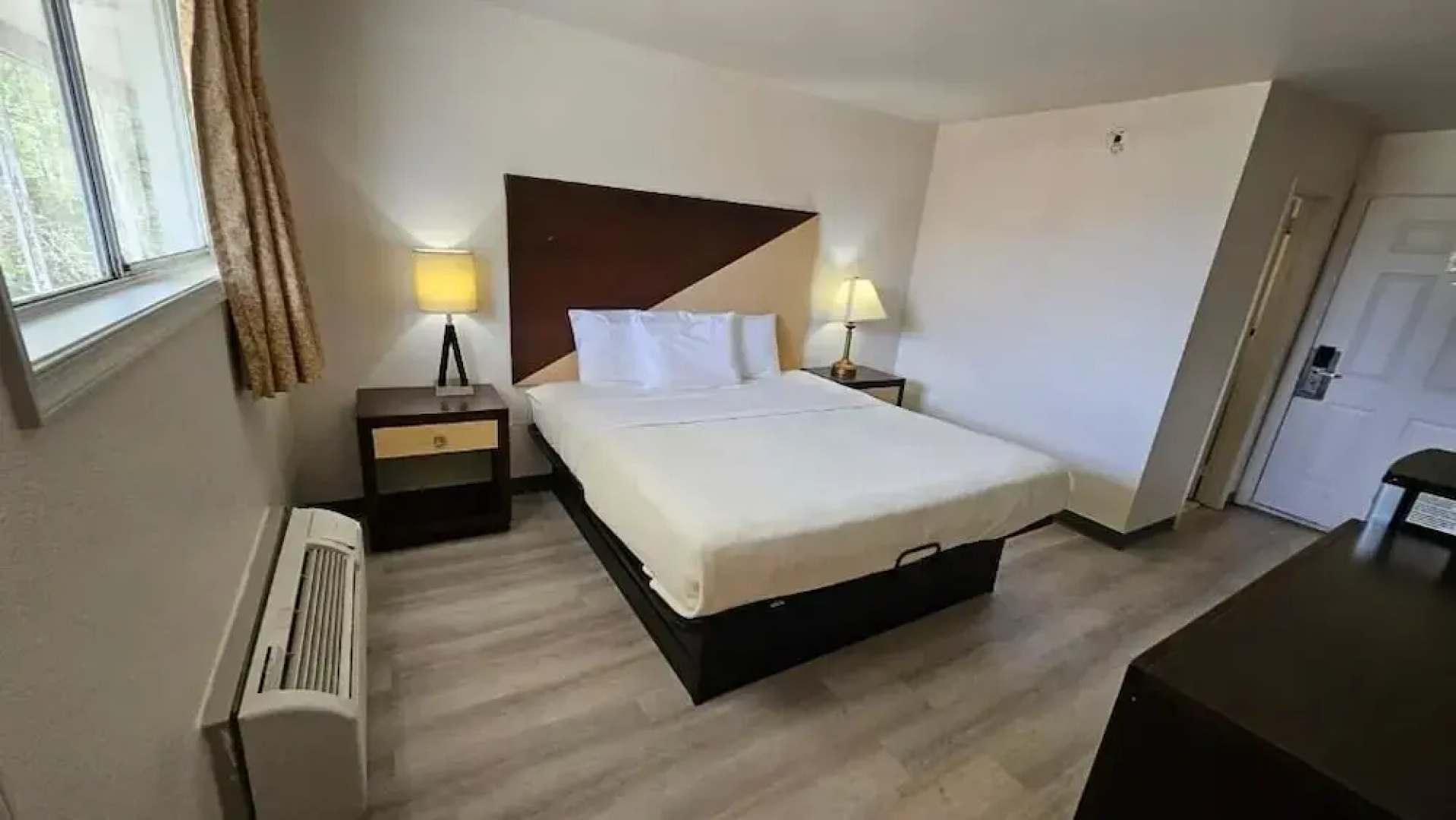 Budget Inn