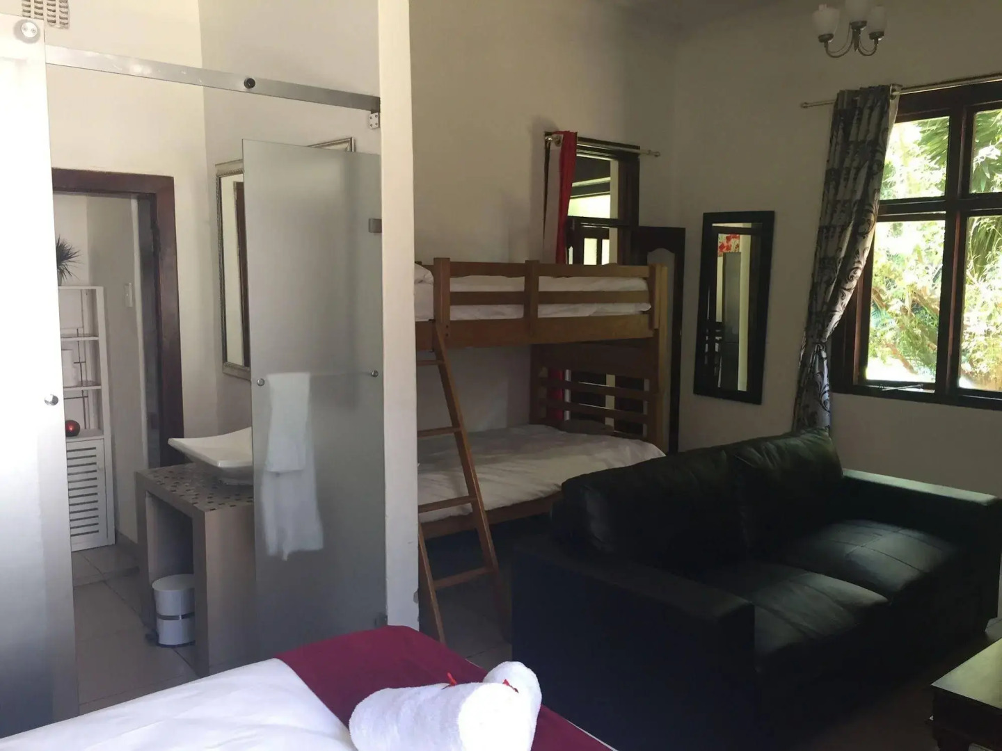 House on York Guest House