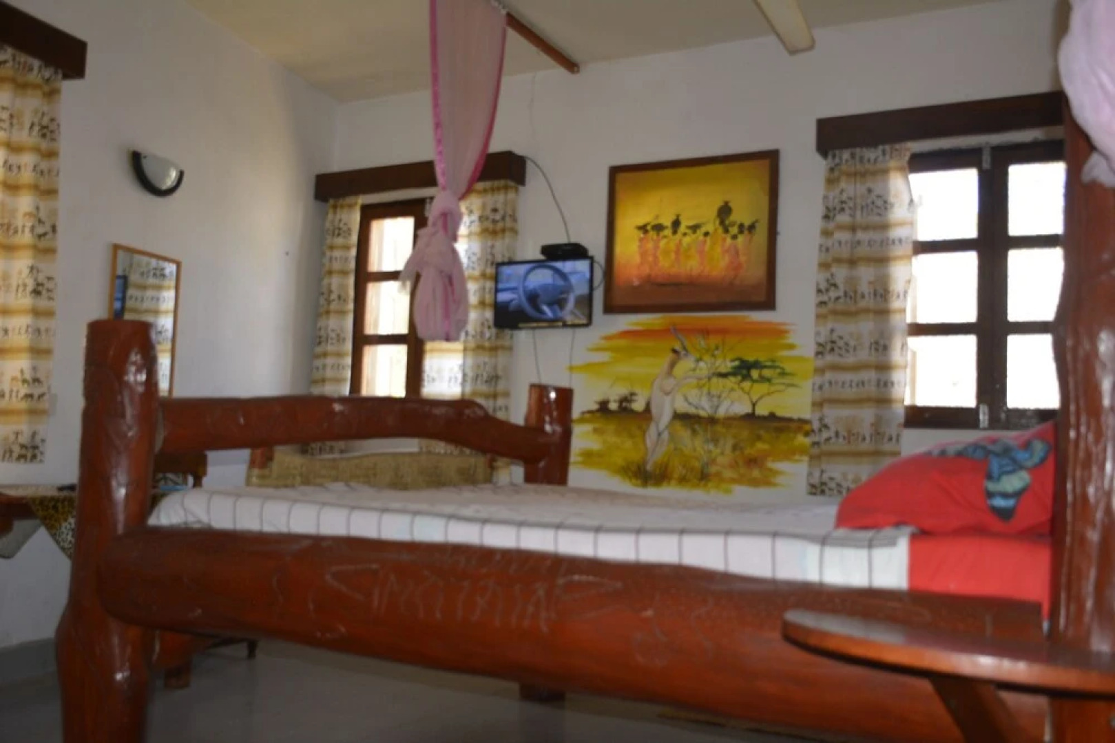 Diani Star Beds