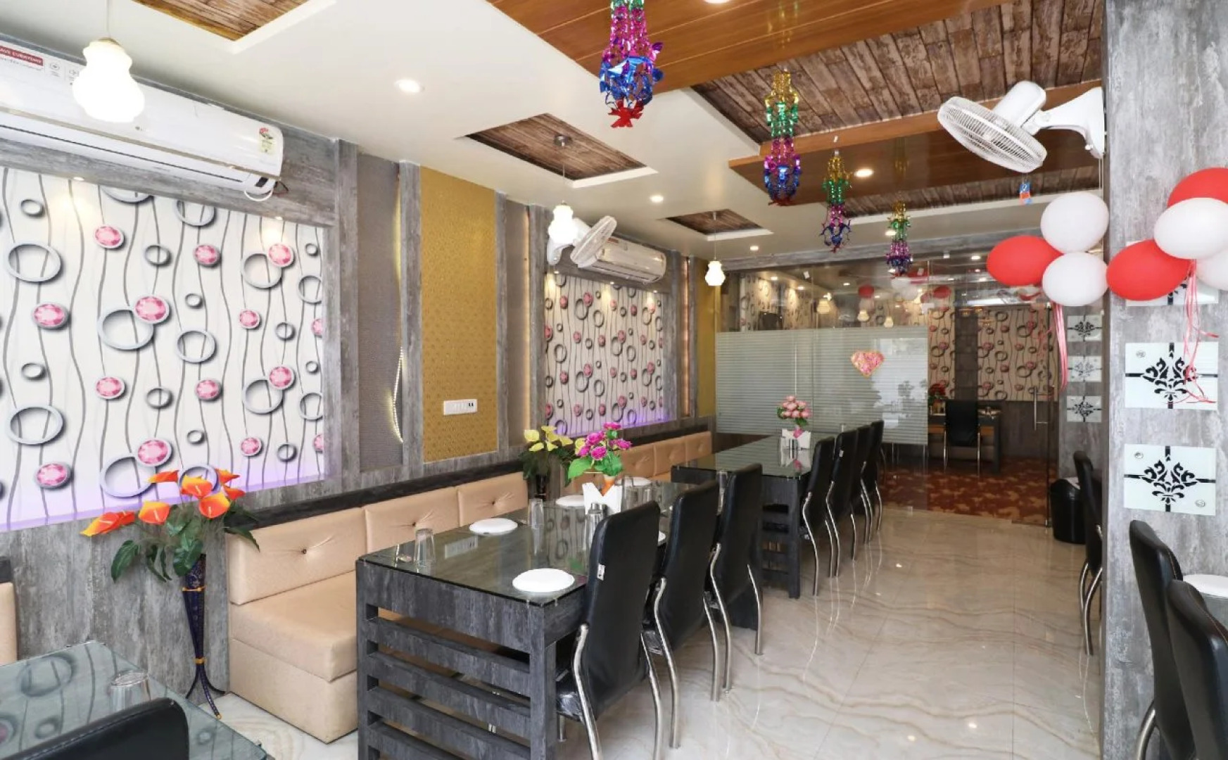 Hotel Panchatala Palace By OYO Rooms