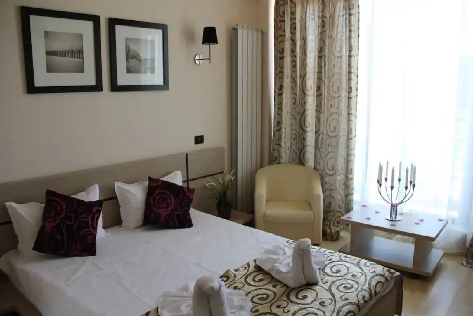 Sangria Luxury Family