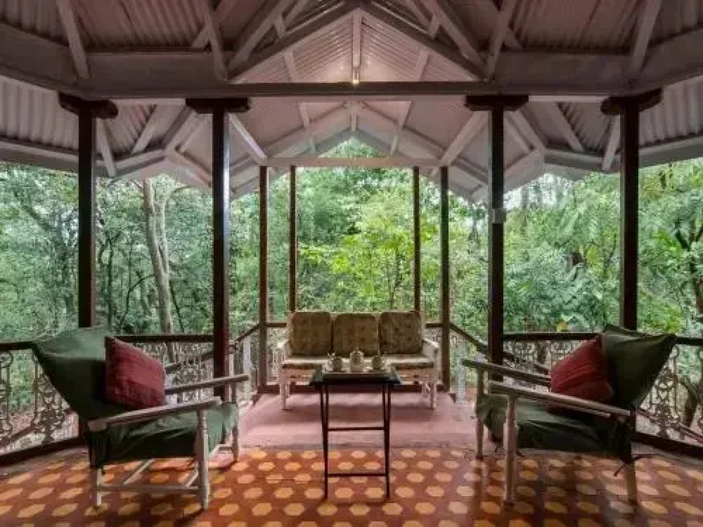 SaffronStays Parsi Manor