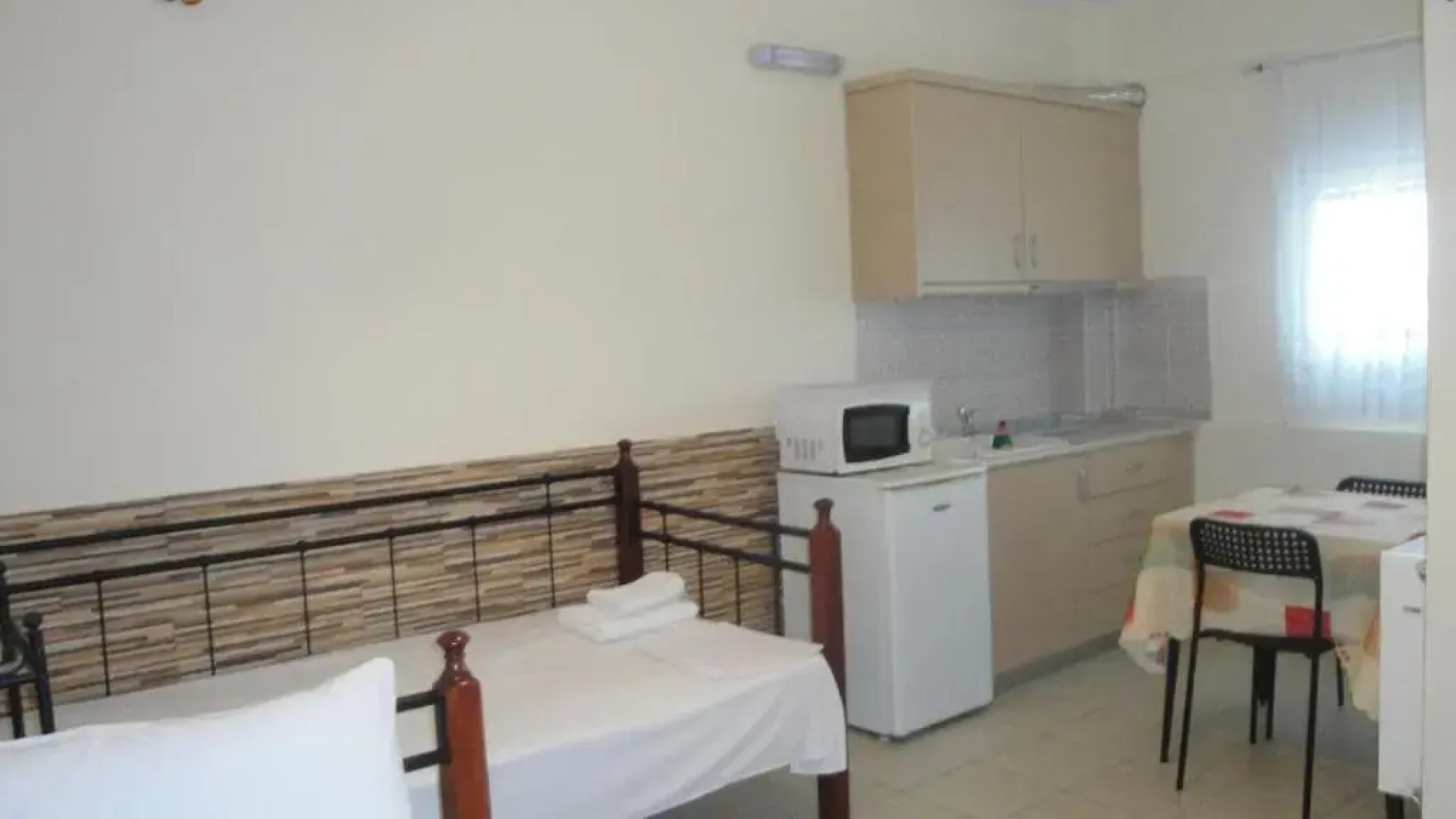 Nestor Apartments