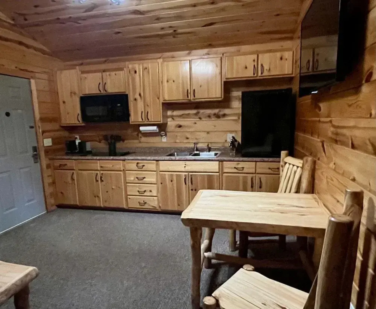 Badlands Frontier Cabins