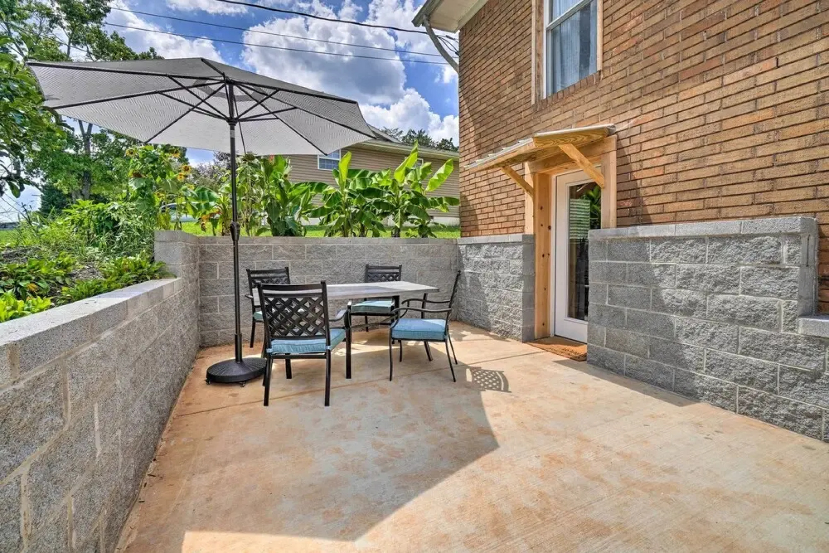 Updated Knoxville Home w/ Media Room + Patio!