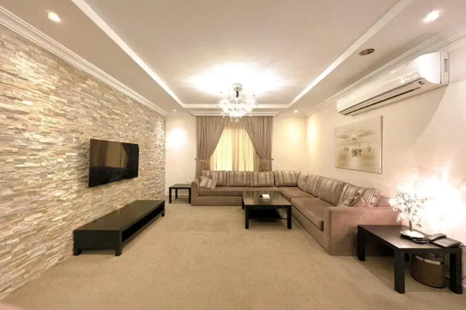 loren serviced Apartment Alslamah