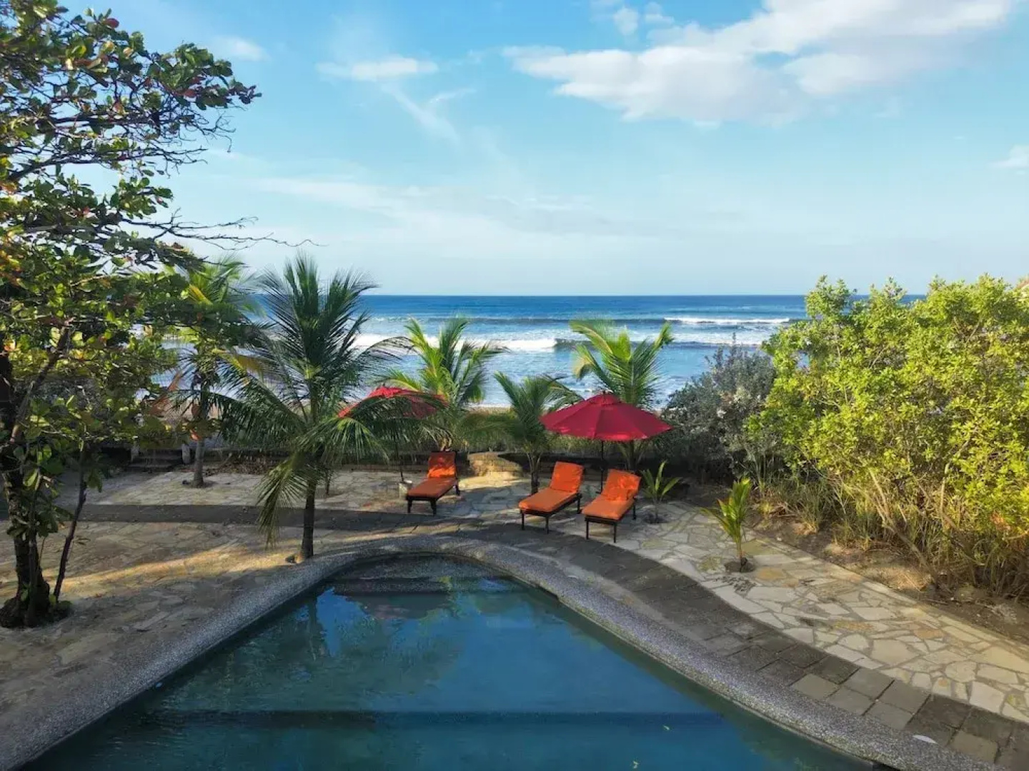 Playa San Diego beachfront Rentals