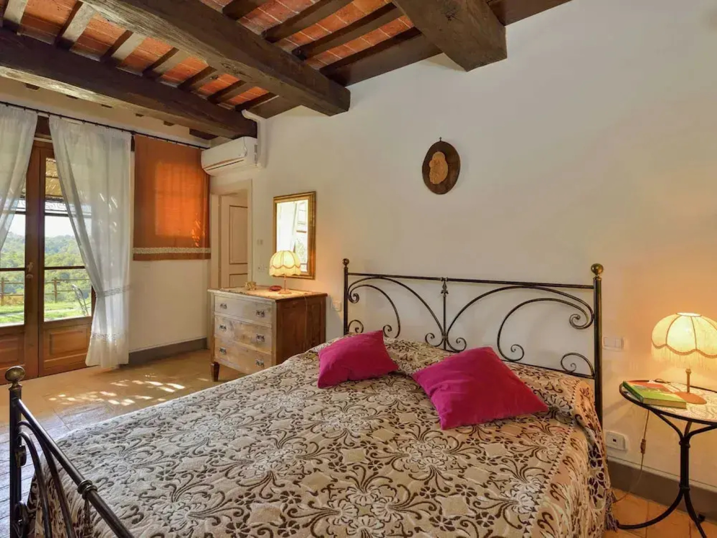 Farmhouse in Citta Della Pieve With Pool