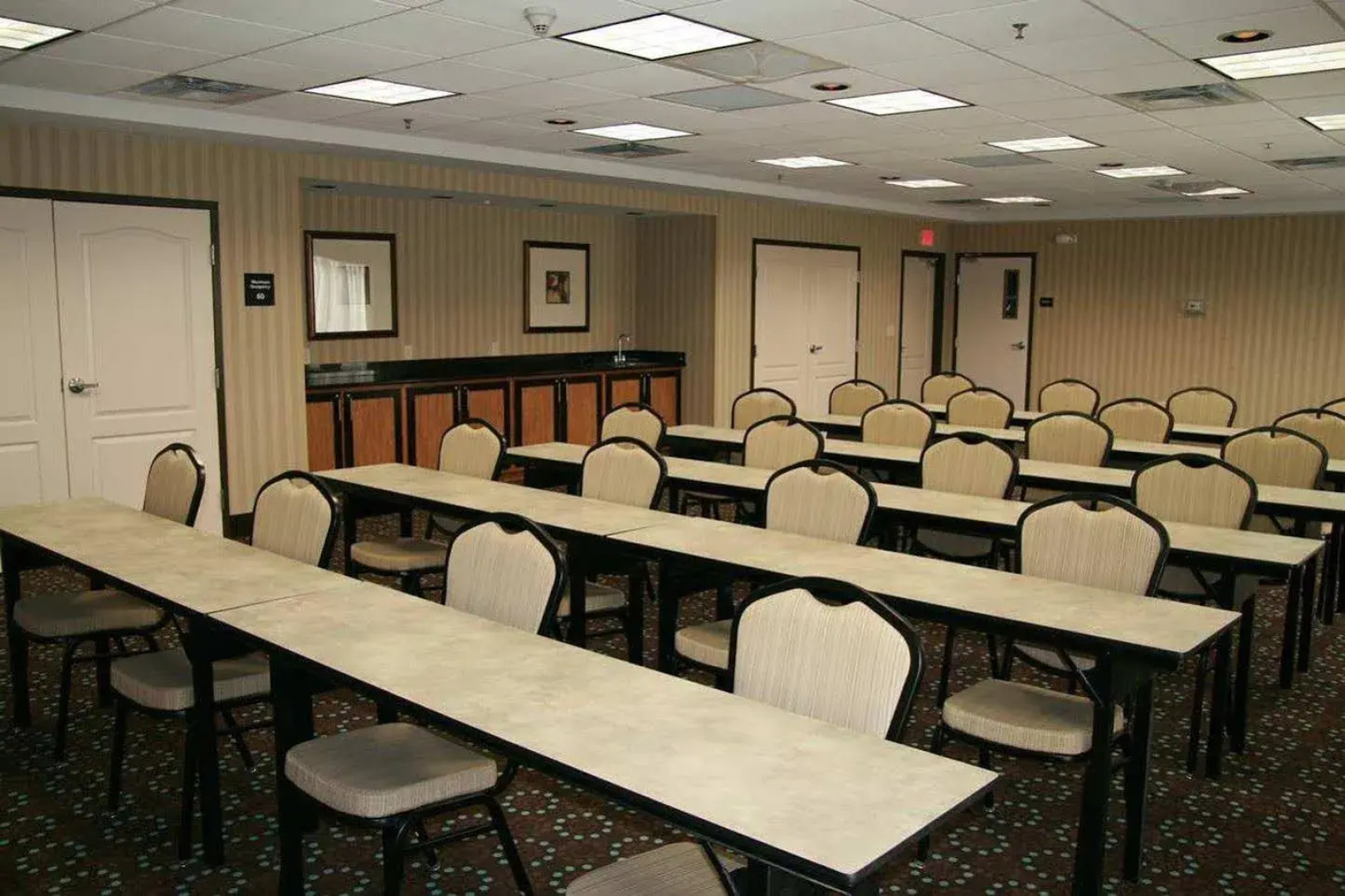 Hampton Inn Defiance