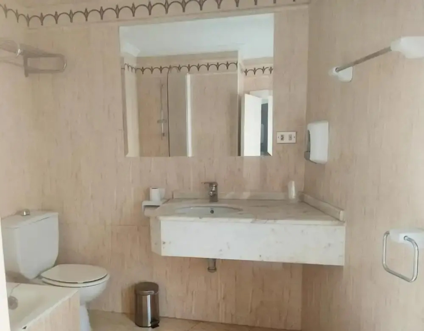 Hotel Lauaxeta Munguia