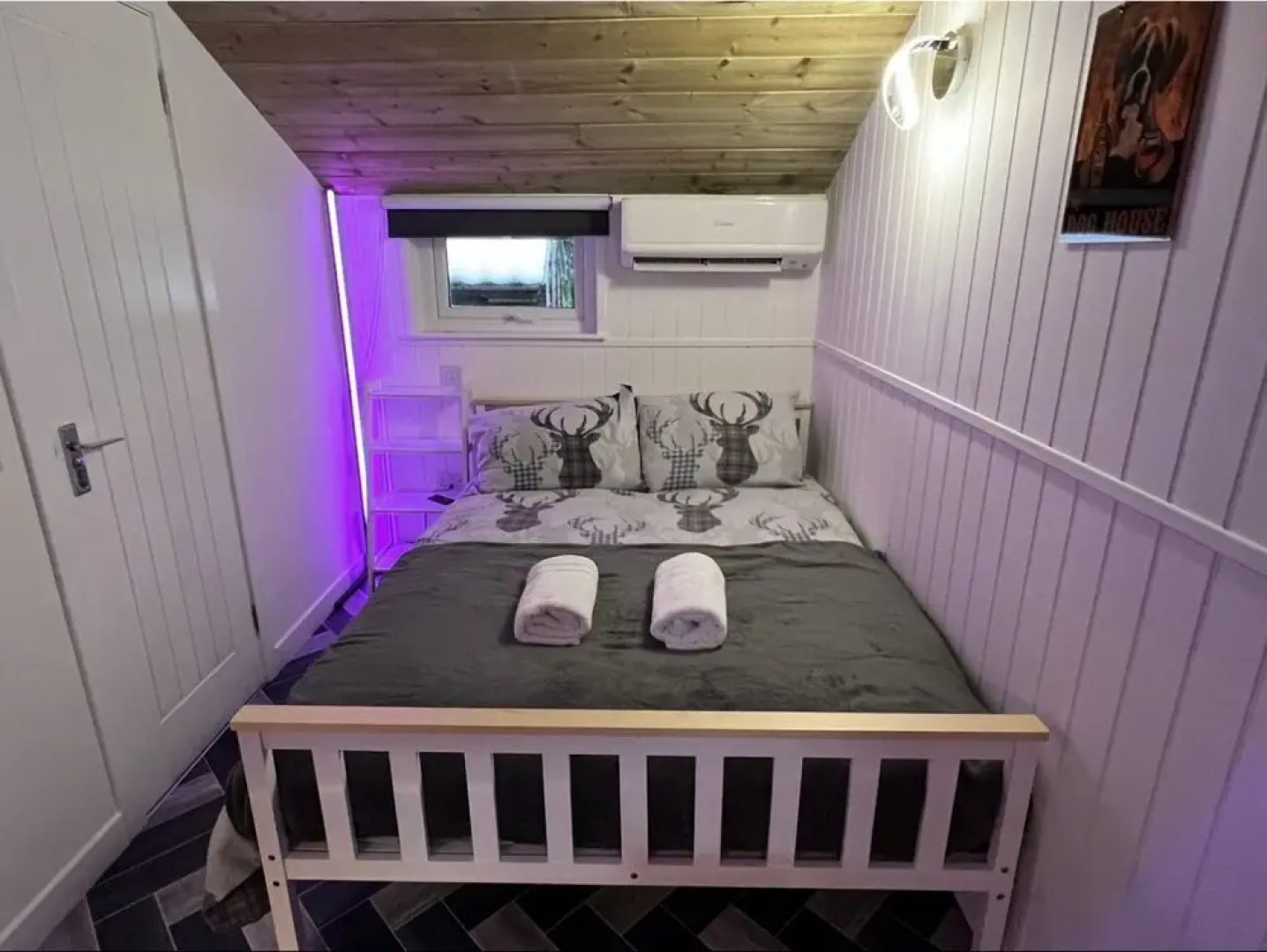 Royal Snug & WEE Snug