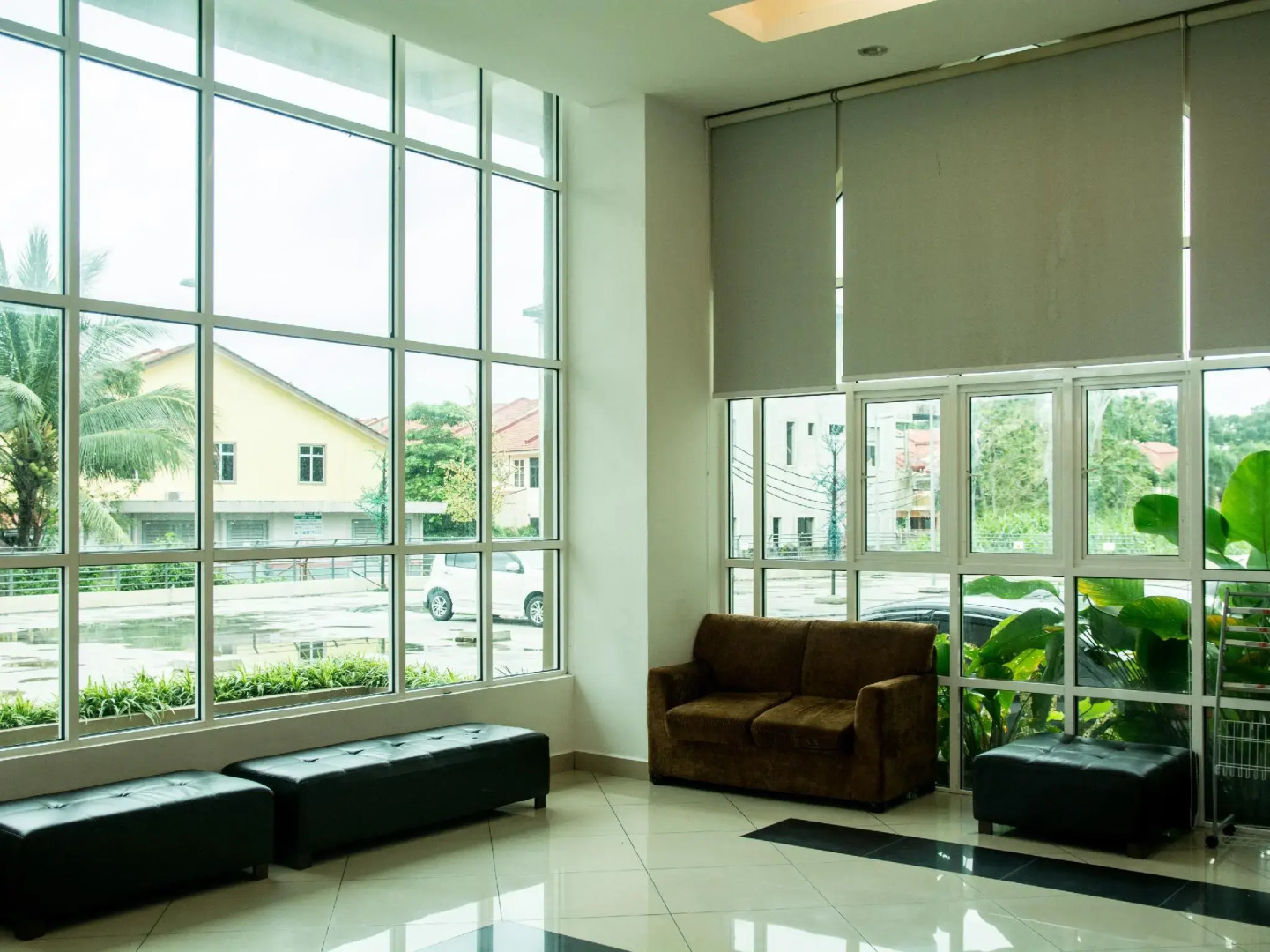 De' Viana Hotel & Apartment