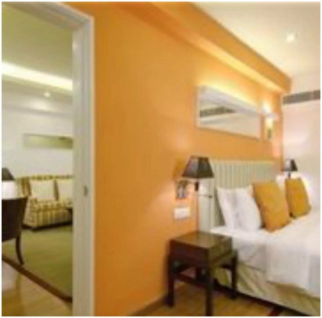 Vivanta Vijayawada, MG Road