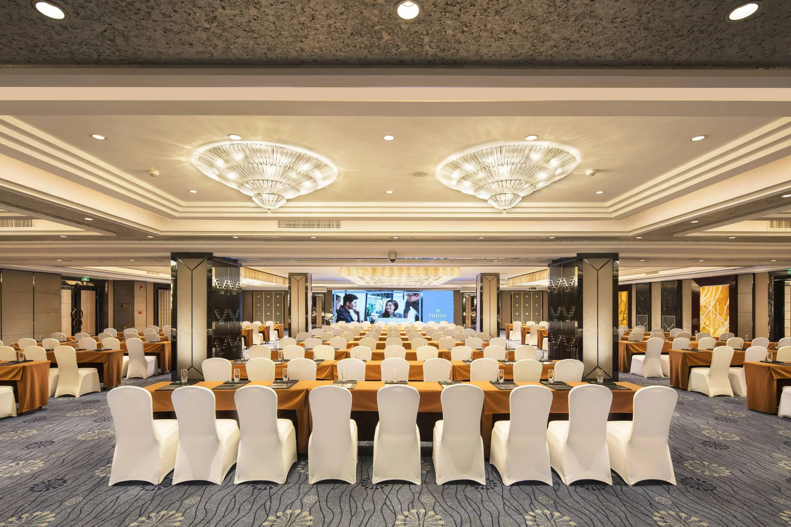 Hilton Foshan