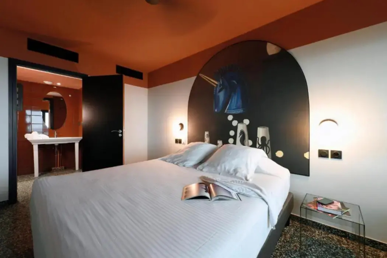 Dina Morgabine Saint Denis