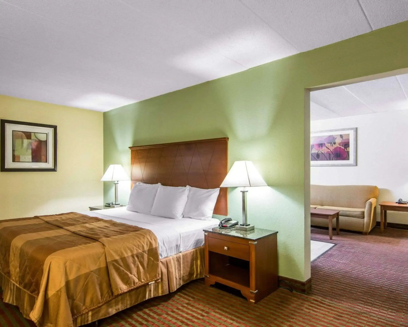 MainStay Suites Williamsburg Historic Area