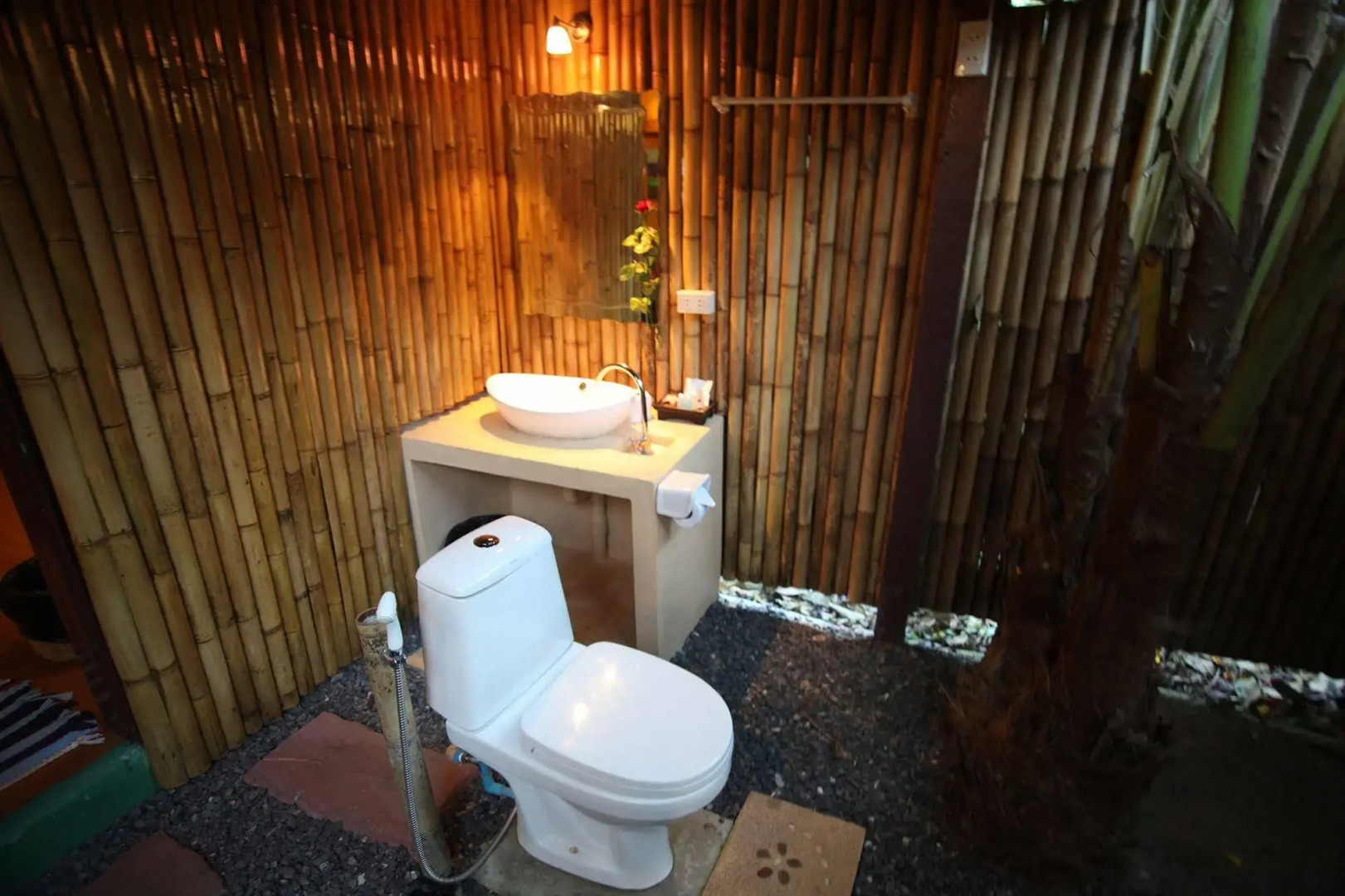 Tropical Garden Lounge