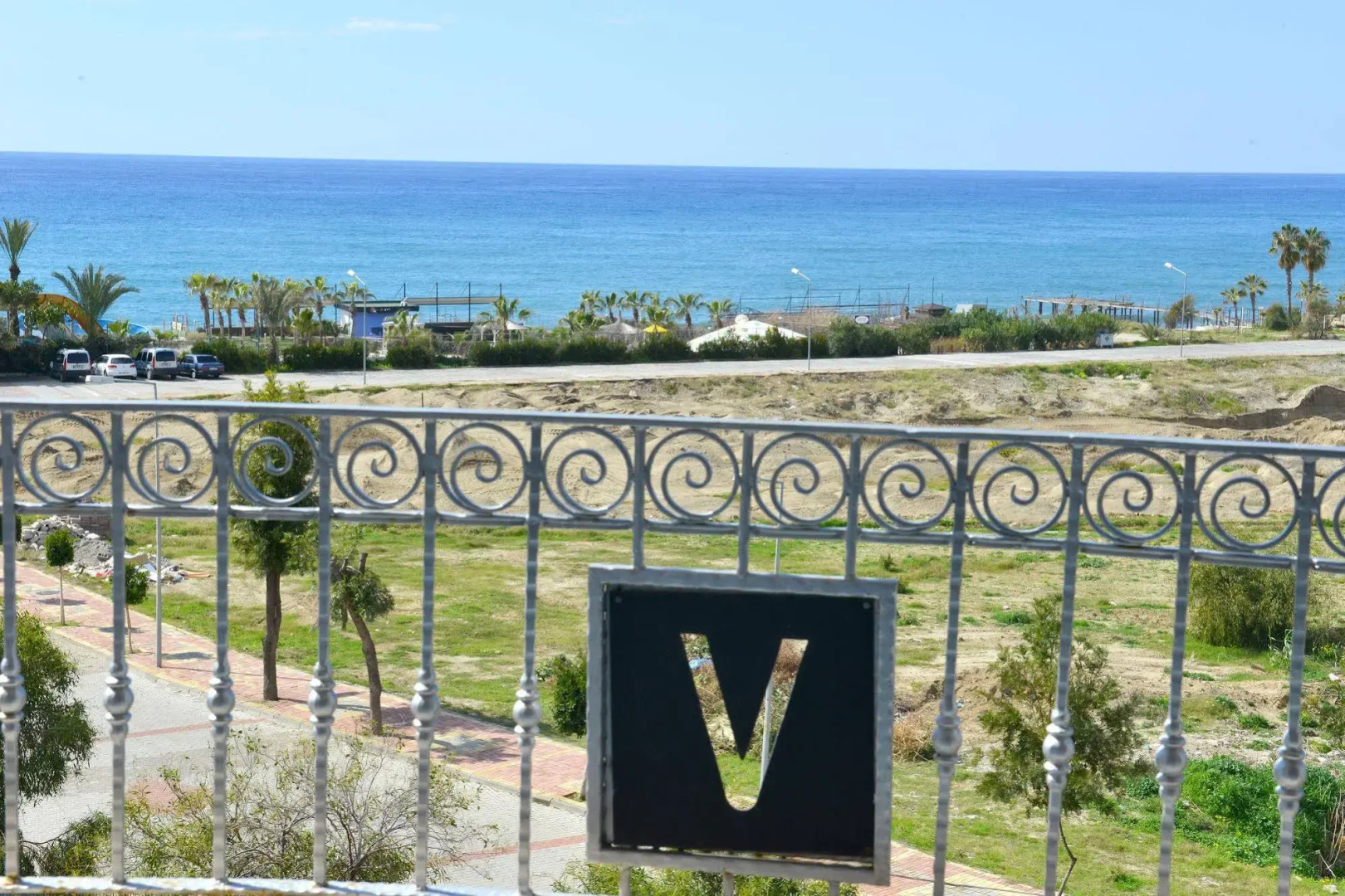 Отель Eva Beach