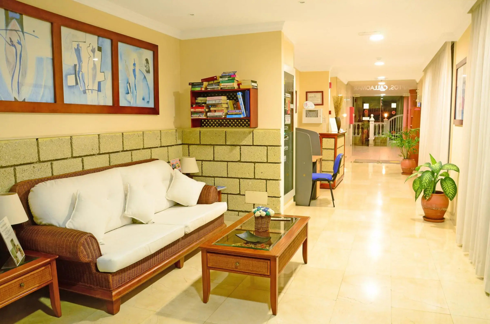 Apartamentos Callao Mar