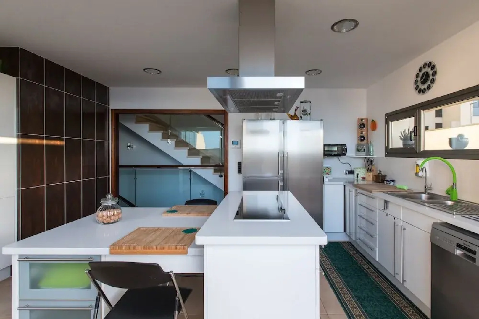 Vertical Villa: luxury, sea views & private SPA